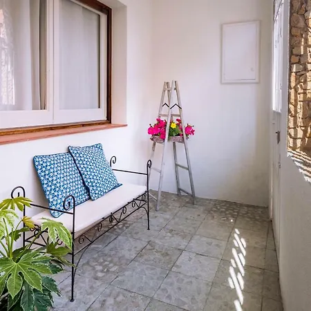 Mero Holiday home
